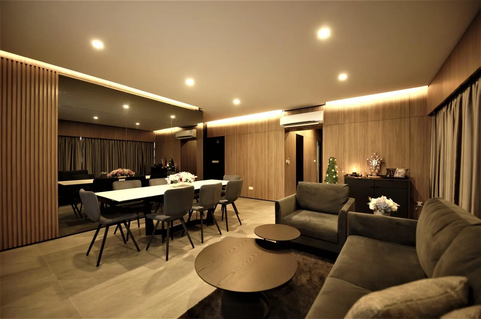 Timber-lined dining space