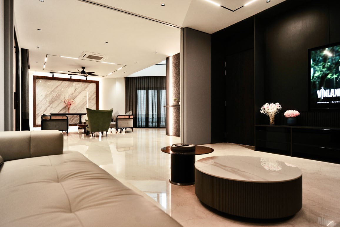 Interior by L-Pine Design at 39 Toh Tuck Terrace
